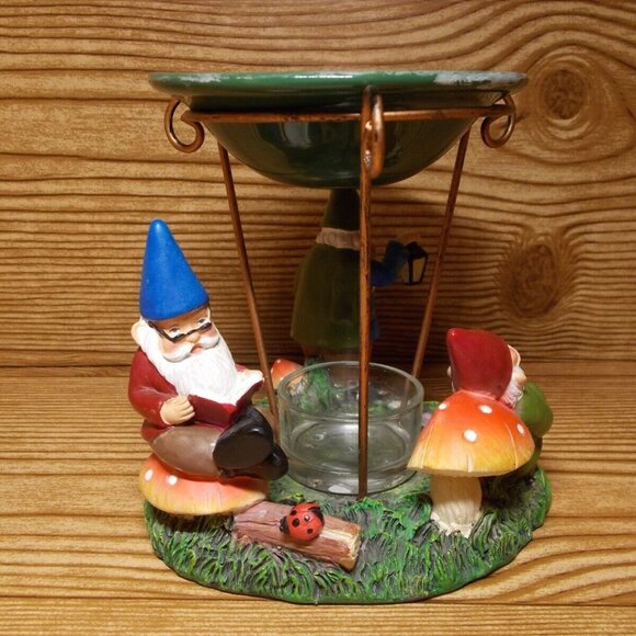 Yankee Candle Holder Gnome Spring Mushroom Garden - Picture 2 of 6